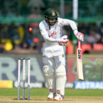 ৬০০০ টেস্ট রানে পৌঁছানোর পরও কি মুশফিকুর রহিম তার ক্যারিয়ার আরও দীর্ঘ করতে পারেন?